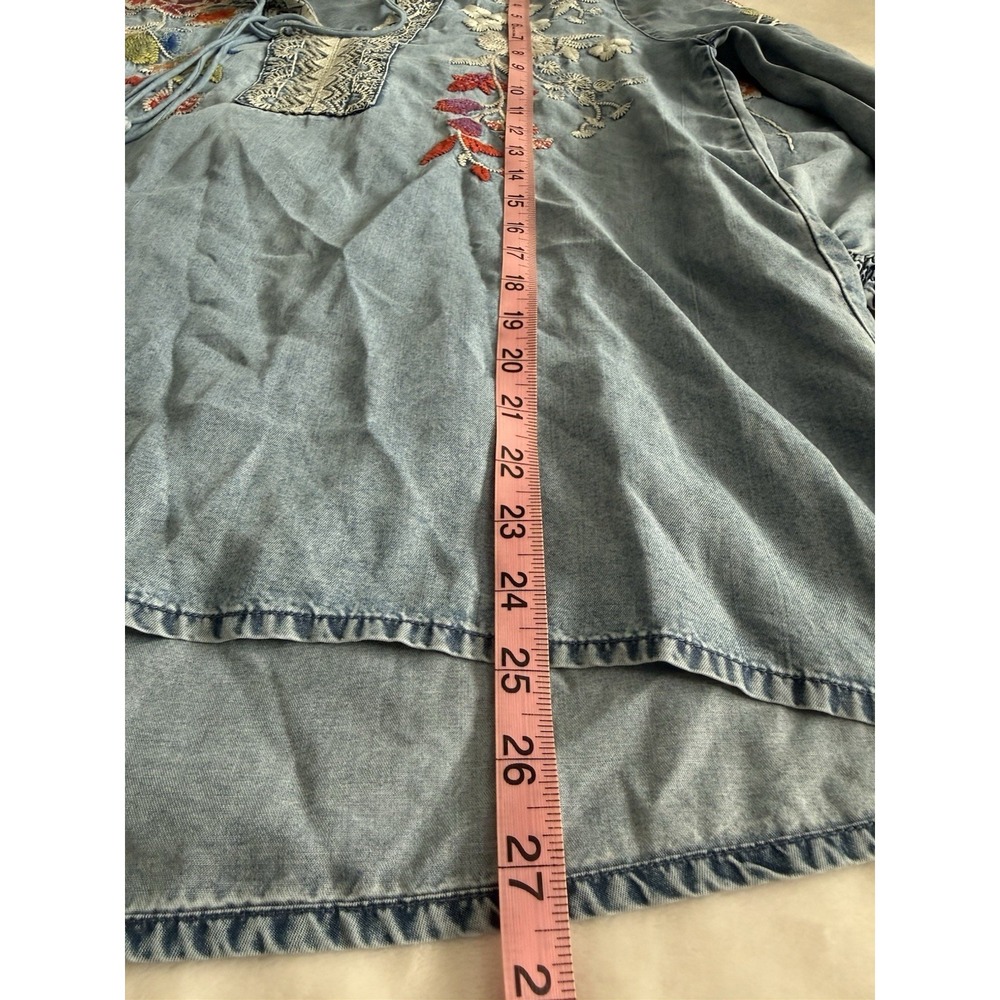 Tru Luxe Jeans Tencel Embroidered Tunic Top Medium Boho Floral Peasant Blue - Picture 10 of 11